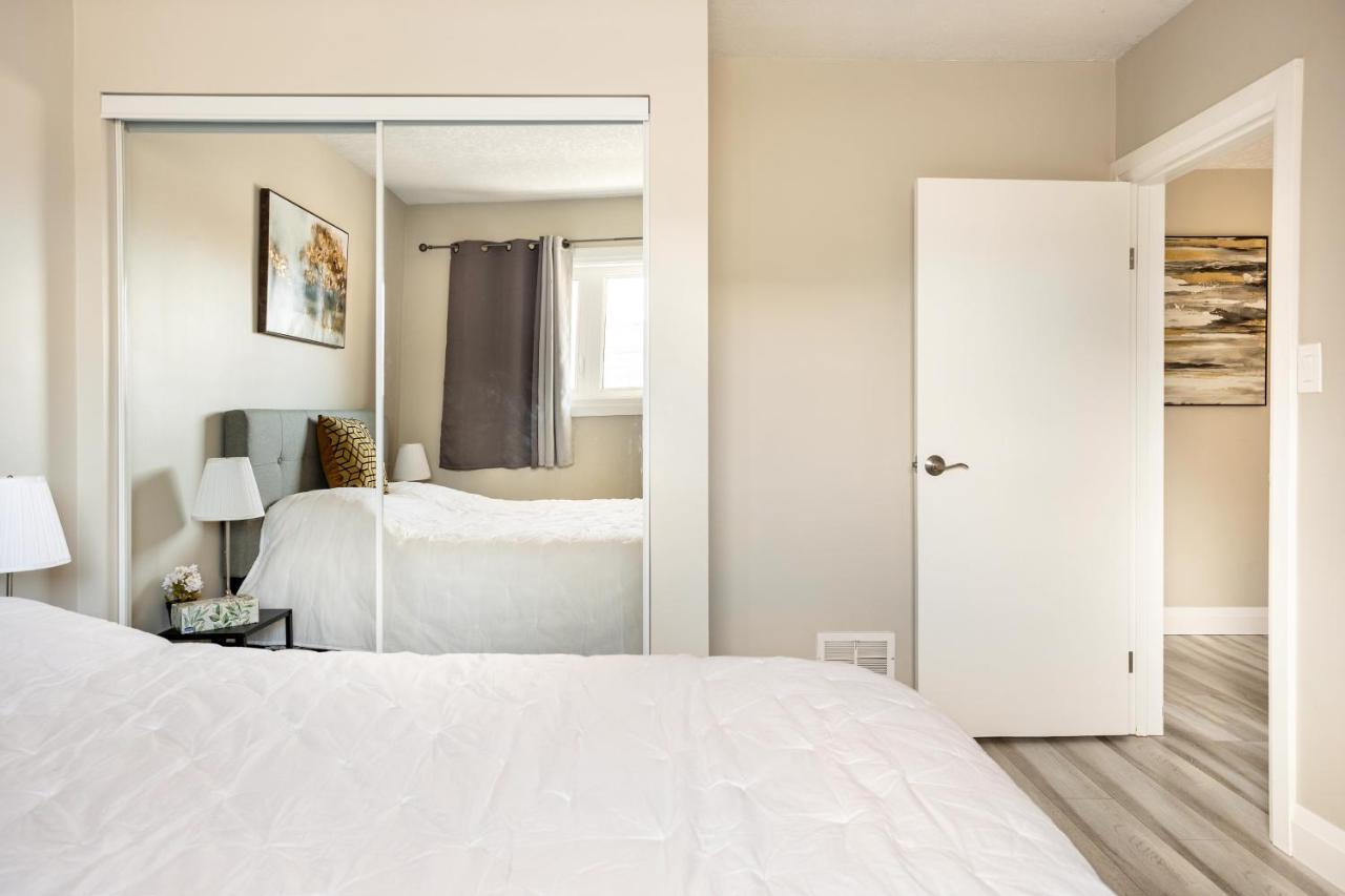 Entire 2 Bedroom Apartment Downtown - U3 Waterloo Exterior foto